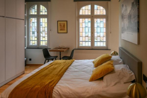 Meningate Lodge